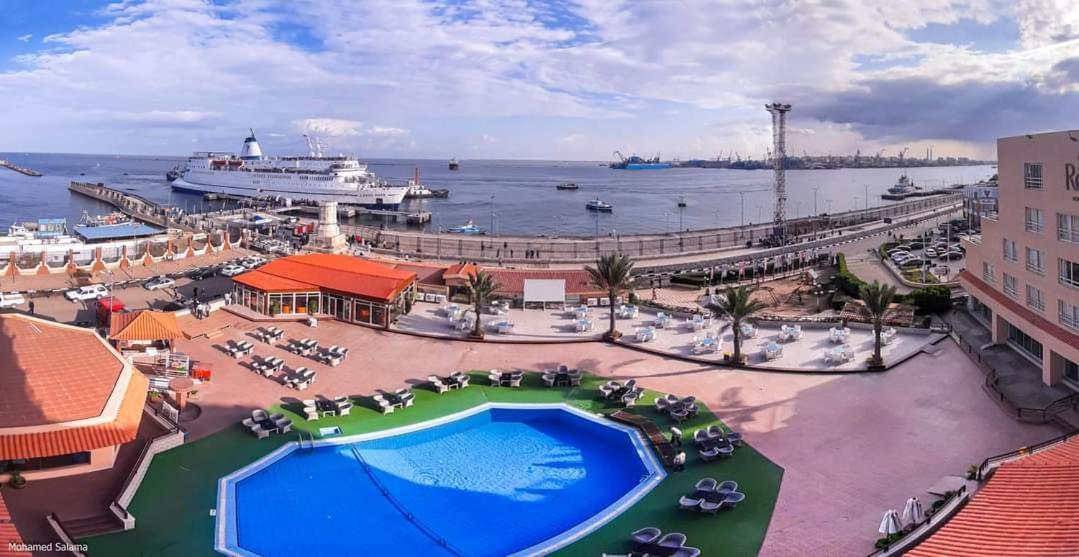 Resta Port Said Hotel エクステリア 写真